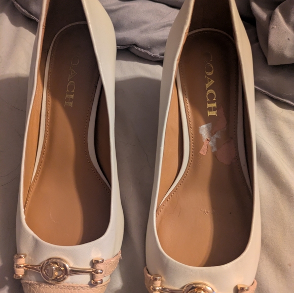 Coach Women's White Leather Pumps - Picture 1 of 5